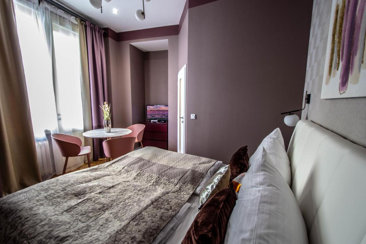 Colorful Day In Prague Design Apartments Bagian luar foto